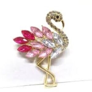 Elegant Flamingo Brooch with Pink and Gold Accents